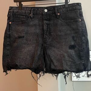 Old Navy High Rise OG Straight Shorts - Black Distressed - Size 12